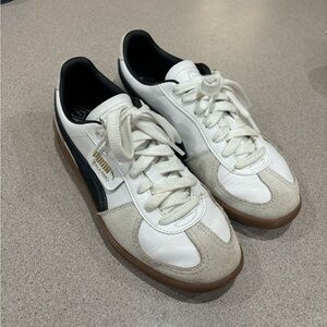 Pumas size 8.5